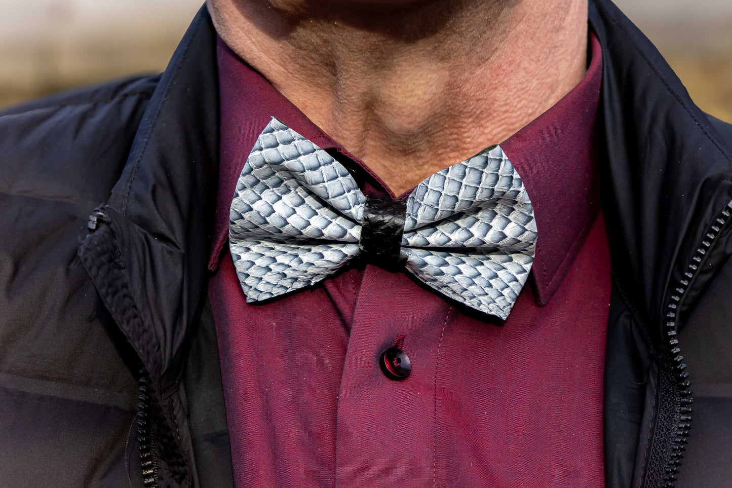 Bow tie