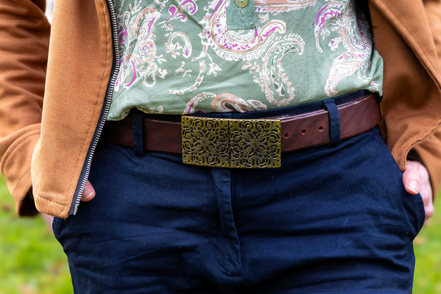 Orient buckle