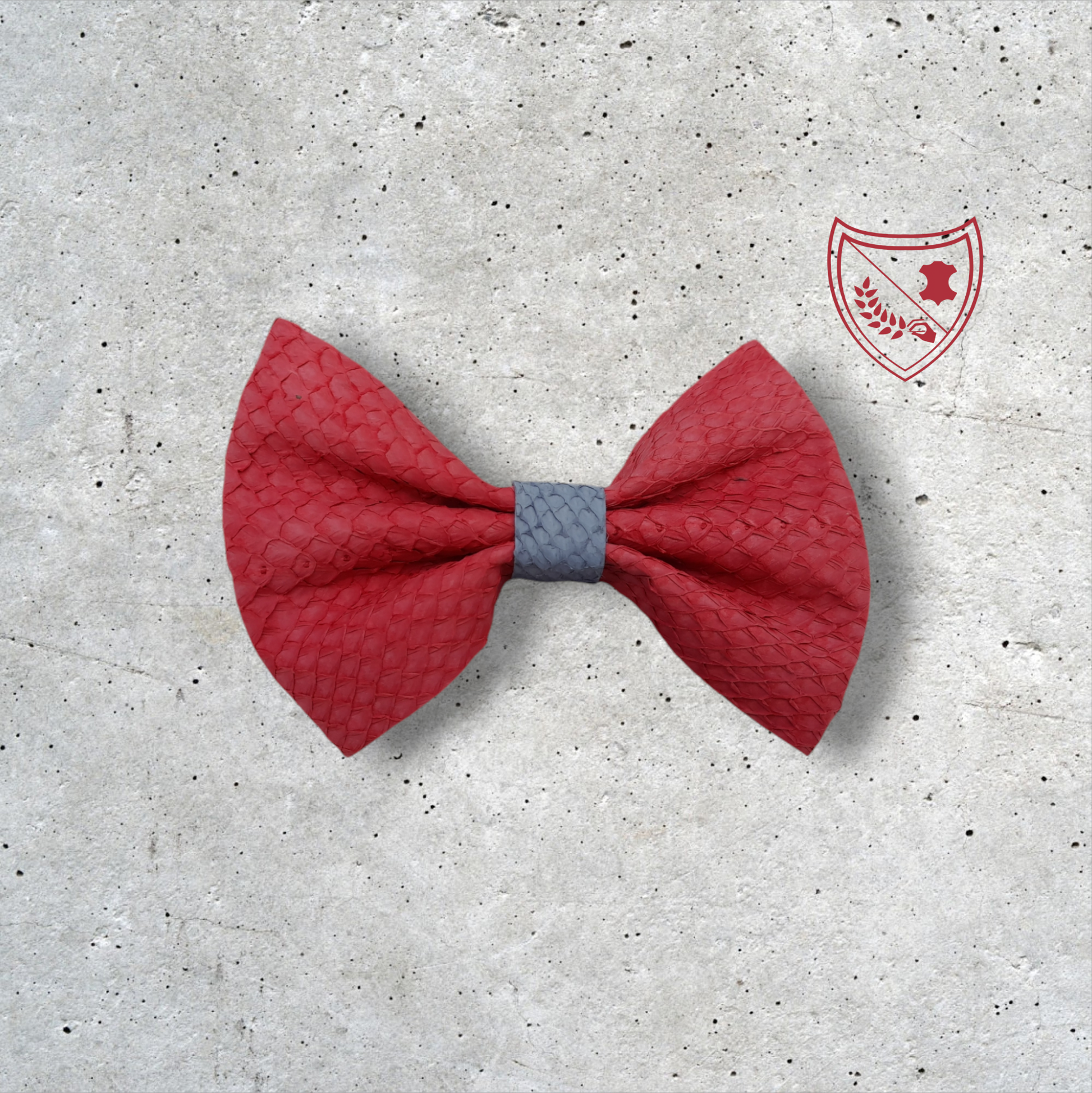 Nœud papillon cuir de saumon homme | femme Rose centre gris, fabriqué en Belgique, vue de face